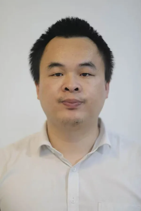 老周本人实拍照片（周庆华）